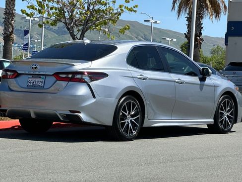 Used 2023 Toyota Camry SE w/ Audio Upgrade Package image 4