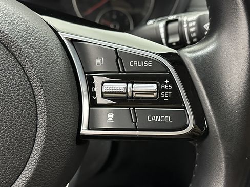 Used 2019 Kia Optima EX image 22