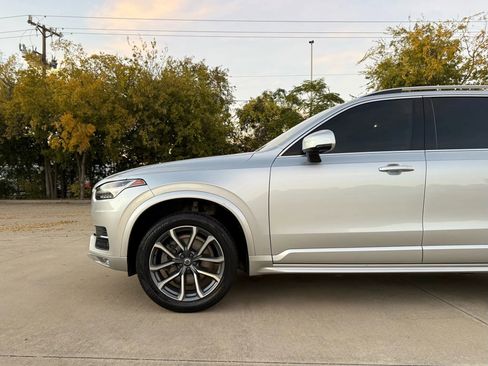 Used 2019 Volvo XC90 T6 Momentum w/ Protection Package Premier image 15