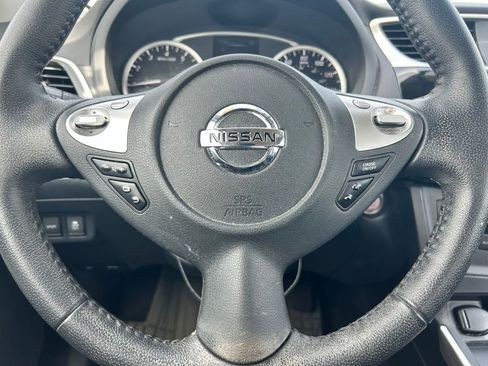 Used 2018 Nissan Sentra SV FWD image 19