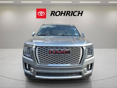Used 2023 GMC Yukon Denali w/ LPO, Floor Liner Package image 2