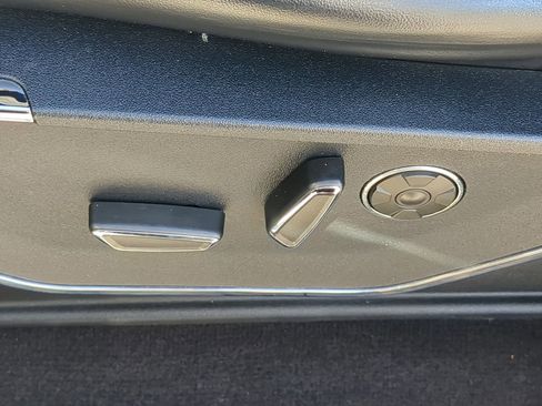 Used 2021 Ford F150 Platinum w/ Equipment Group 701A High image 20