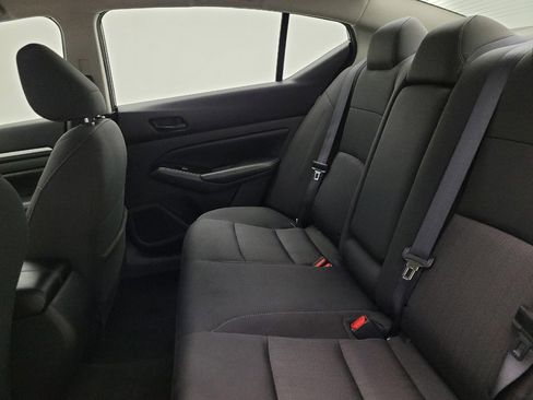 Used 2023 Nissan Altima 2.5 SV FWD image 18