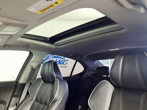 Used 2019 Acura TLX V6 w/ Technology Package FWD image 16