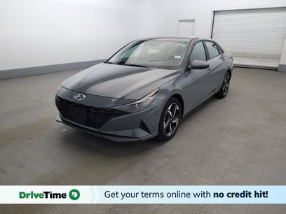 Used 2023 Hyundai Elantra SEL w/ Convenience Package