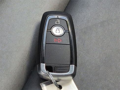 Certified 2022 Ford Bronco Black Diamond image 27