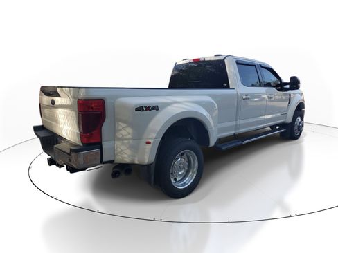 Used 2020 Ford F450 Lariat w/ Lariat Value Package image 5