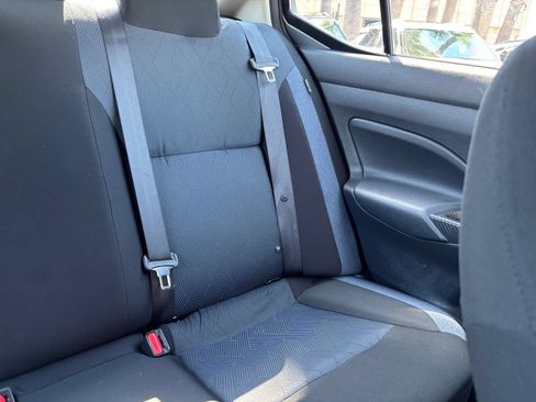 Used 2025 Nissan Versa SV FWD image 35