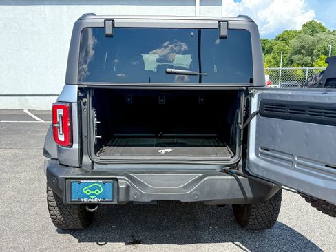 Used 2024 Ford Bronco Wildtrak AWD/4WD image 12