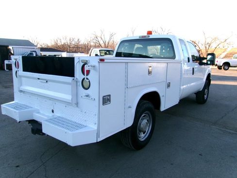 Used 2015 Ford F250 XL image 2