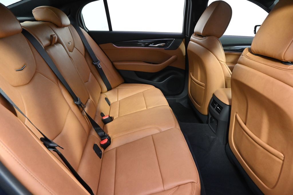 New 2026 Cadillac CT5 Sport w/ Platinum Package AWD/4WD image 18