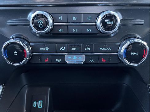 Used 2022 Ford F150 XLT w/ Equipment Group 302A High image 14