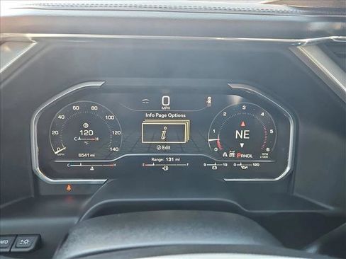 Used 2024 GMC Sierra 3500 Denali w/ Denali Reserve Package image 10