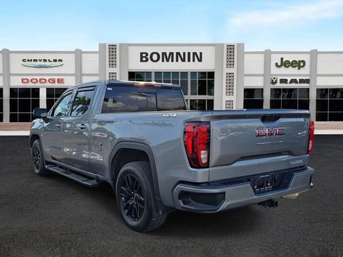 Used 2025 GMC Sierra 1500 Elevation w/ Preferred Package image 4