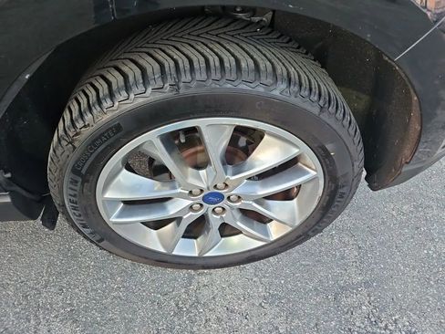 Used 2015 Ford Edge Titanium w/ Equipment Group 302A image 42