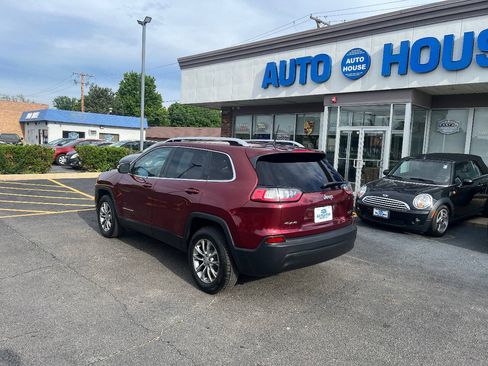 Used 2019 Jeep Cherokee Latitude Plus AWD/4WD image 11