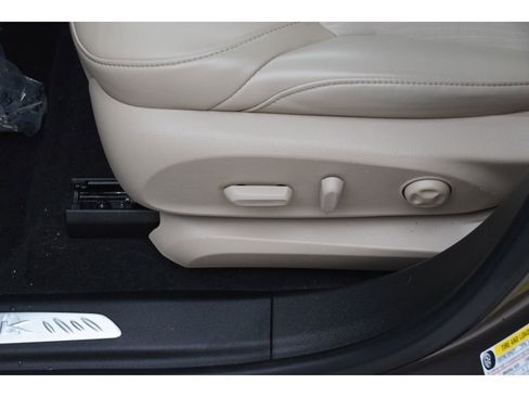 Used 2017 Buick Envision Preferred image 31