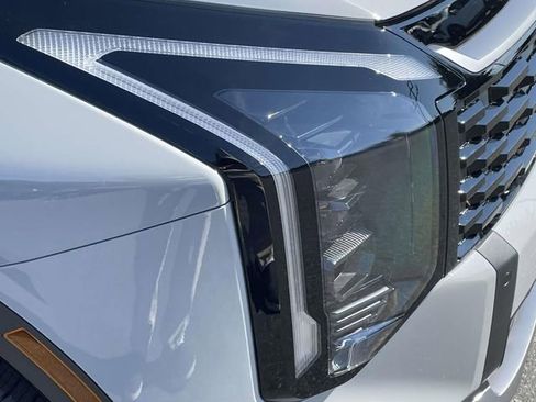 New 2026 Kia Sportage EX image 7