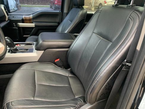 Used 2018 Ford F150 Lariat w/ Equipment Group 502A Luxury image 20