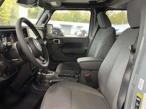 New 2026 Jeep Wrangler Sport S AWD/4WD image 25
