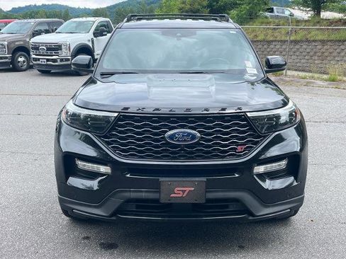 Certified 2020 Ford Explorer ST w/ ST Street Pack AWD/4WD image 5