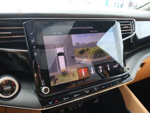 Used 2025 Jeep Grand Wagoneer Series III w/ Quick Order Packagew 28T image 24