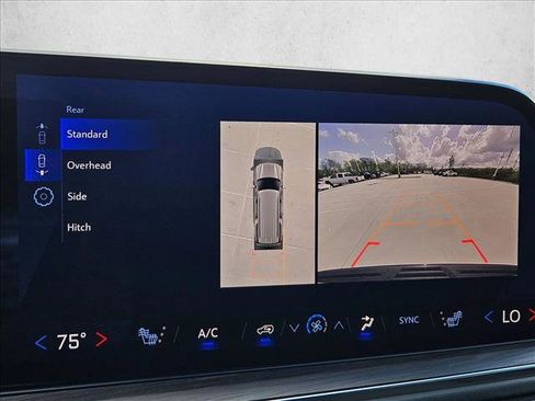 Used 2025 Chevrolet Suburban Z71 w/ Comfort Package image 14