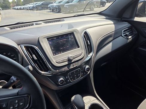 Used 2024 Chevrolet Equinox RS w/ LPO, Floor Liner Package FWD image 29