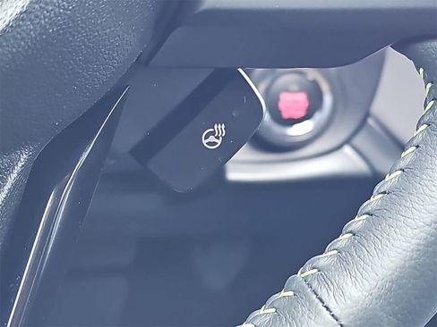 Certified 2025 Subaru Outback Onyx Edition XT image 24