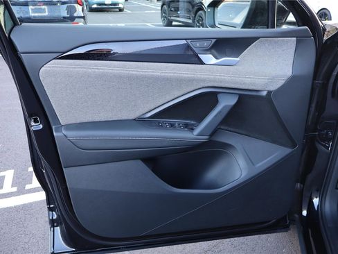 New 2026 Volkswagen Tiguan S image 12