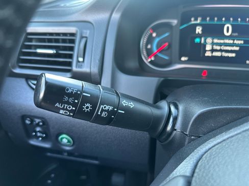 Used 2019 Honda Pilot Elite image 33