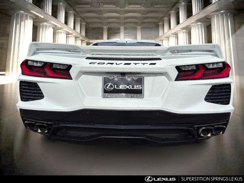 Used 2024 Chevrolet Corvette Stingray Preferred Cpe w/ Z51 Performance Package image 5