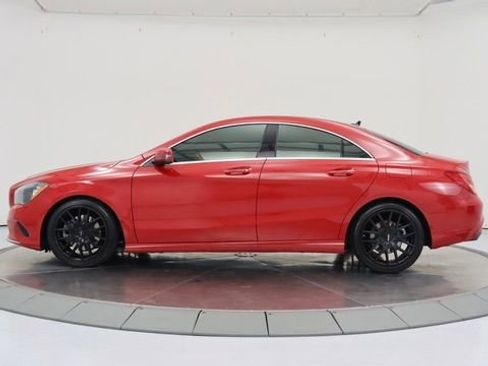 Used 2017 Mercedes-Benz CLA 250 image 2