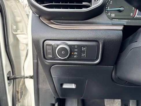 Used 2022 Ford Explorer Limited w/ Equipment Group 301A image 13