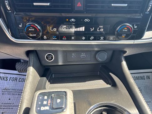 Used 2023 Nissan Rogue SL w/ SL Premium Package AWD/4WD image 36