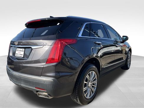 Used 2017 Cadillac XT5 Luxury FWD image 4