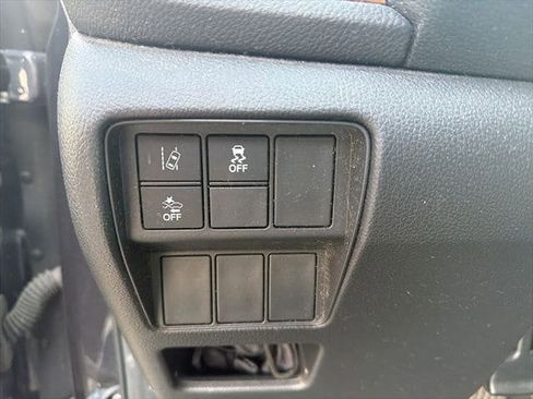Used 2017 Honda CR-V EX image 7