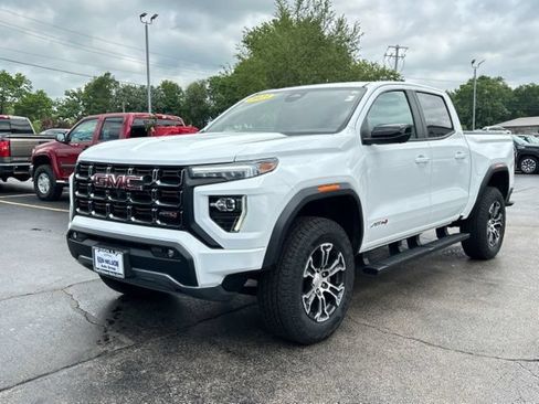 Certified 2023 GMC Canyon AT4 w/ Technology Package AWD/4WD image 5