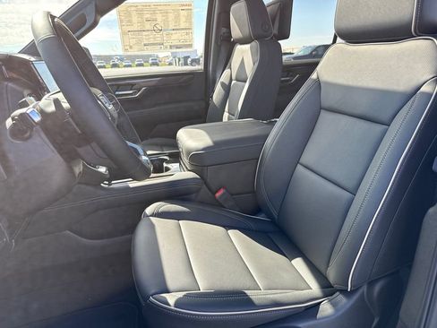 New 2026 GMC Yukon XL Elevation image 14