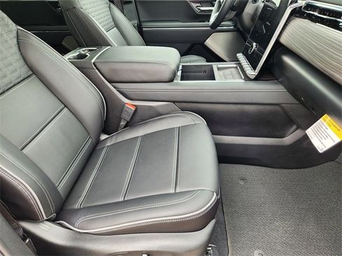 New 2025 GMC Sierra EV Denali image 11