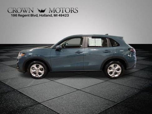 Certified 2023 Honda HR-V LX image 6