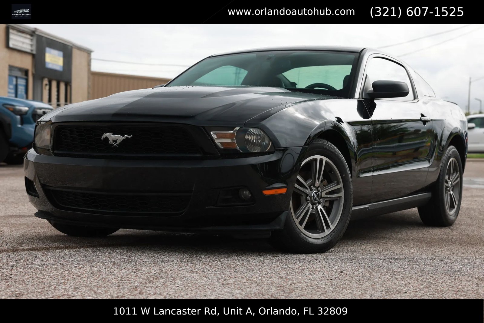 Used 2010 Ford Mustang Coupe RWD image 1