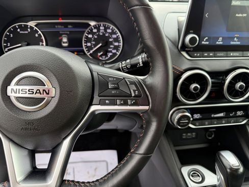 Used 2023 Nissan Sentra SR w/ Midnight Edition Package image 19