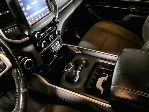 Used 2019 RAM 1500 Big Horn image 17