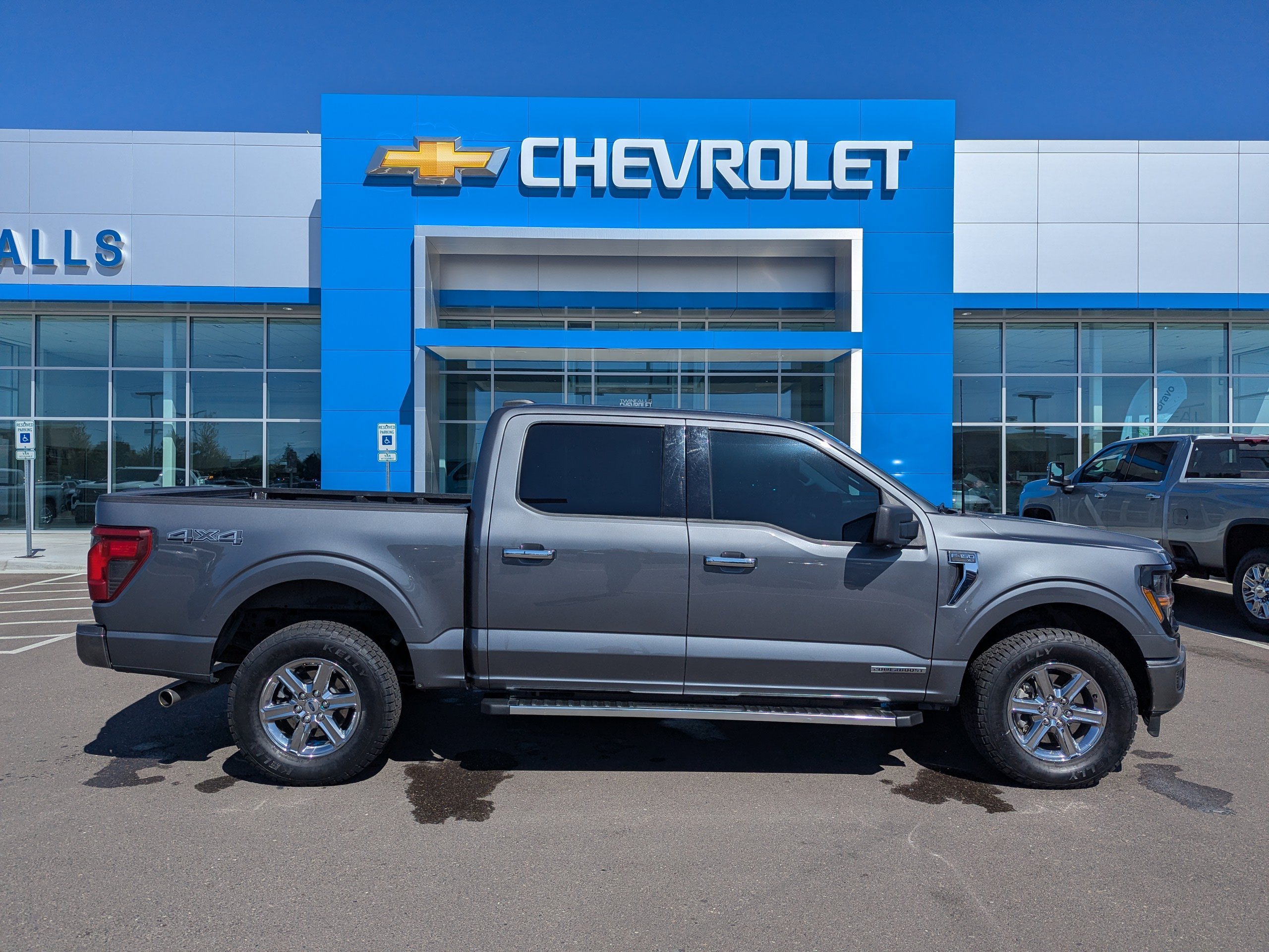 Used 2024 Ford F150 XLT w/ Mobile Office Package AWD/4WD image 37