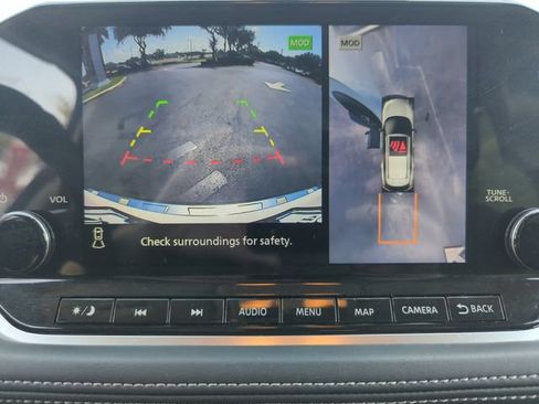 Certified 2023 Nissan Rogue Platinum w/ Platinum Premium Package FWD image 39