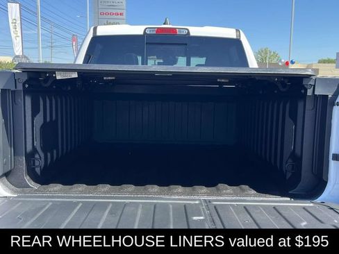 New 2027 RAM 1500 Laramie w/ Night Edition AWD/4WD image 18