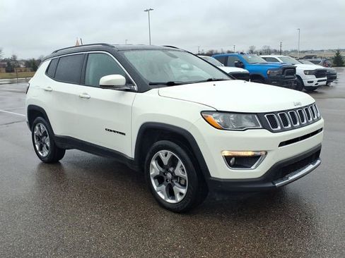Used 2019 Jeep Compass Limited image 2