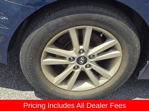 Used 2017 Hyundai Sonata SE w/ Cargo Package FWD image 7