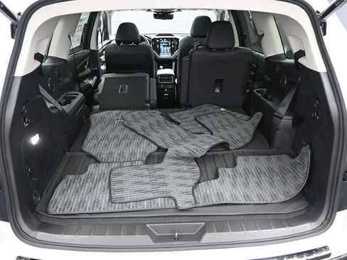 Used 2025 Subaru Ascent Bronze Edition w/ Onyx Package image 27